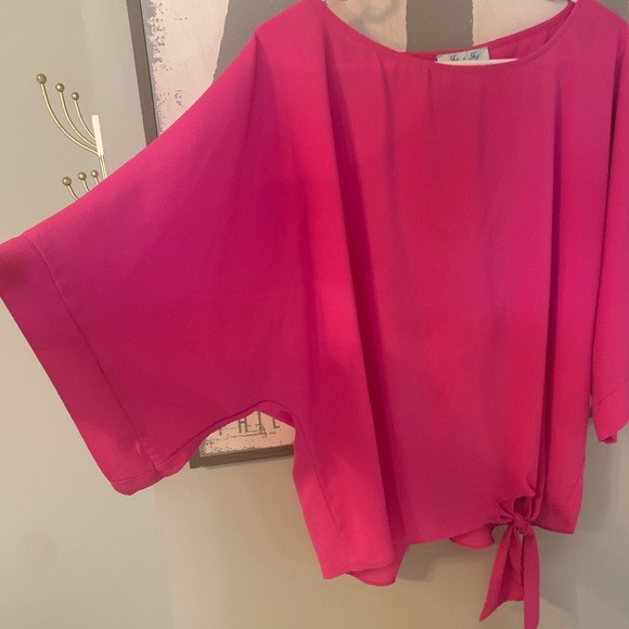 Kimono sleeve tie top - Picture 2 of 2